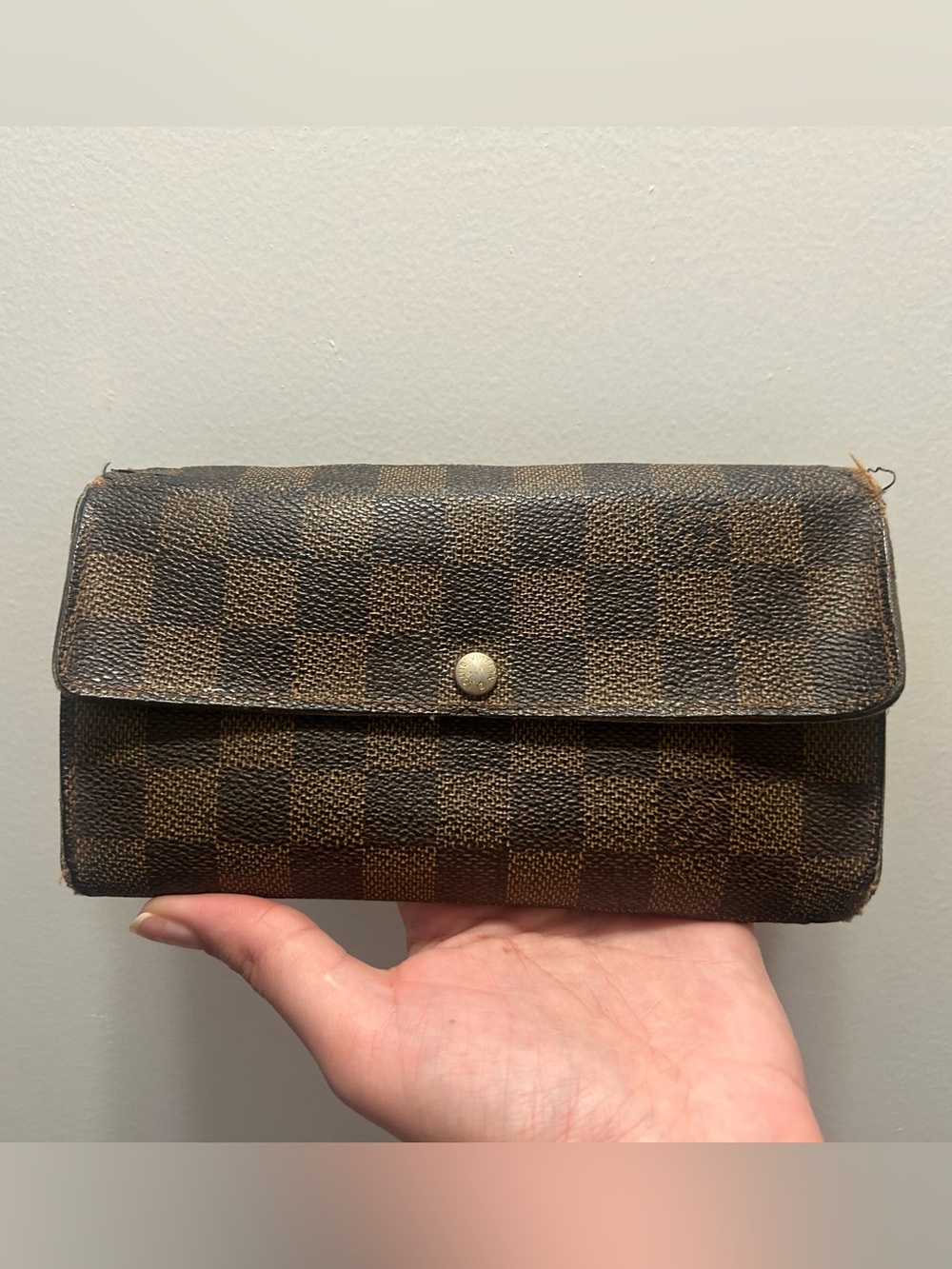 Louis Vuitton Damier Brown Checkered Women's Wallet (Rehab Project Wallet)